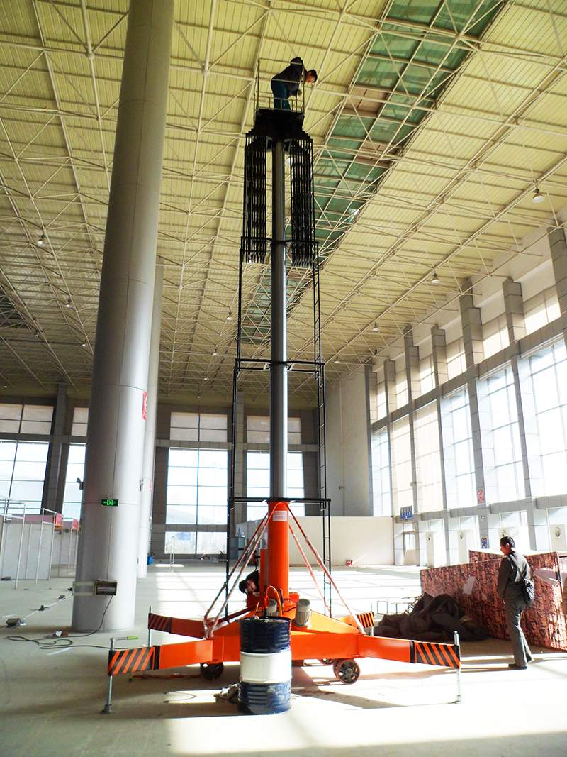 套缸式液壓升降平臺