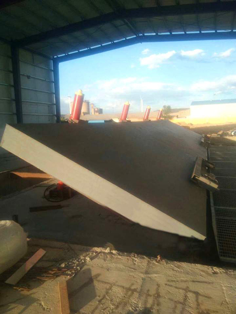 側翻液壓翻板卸車機